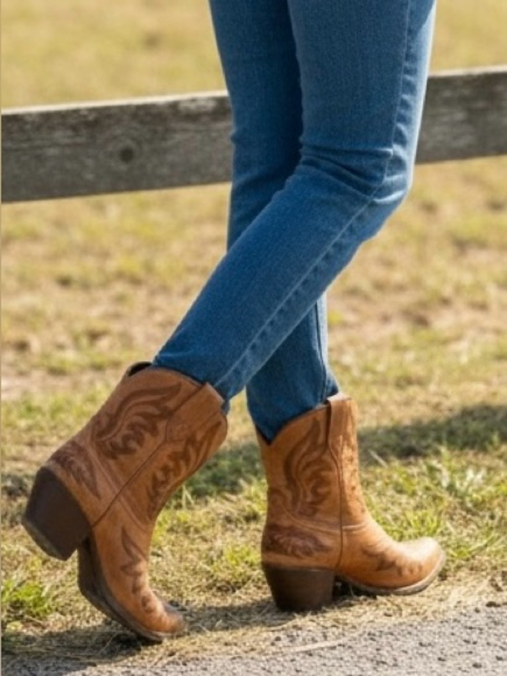 Ariat Heritage Western Ankle Cowboy Boots Brown Leather Women’s Size 8.5B